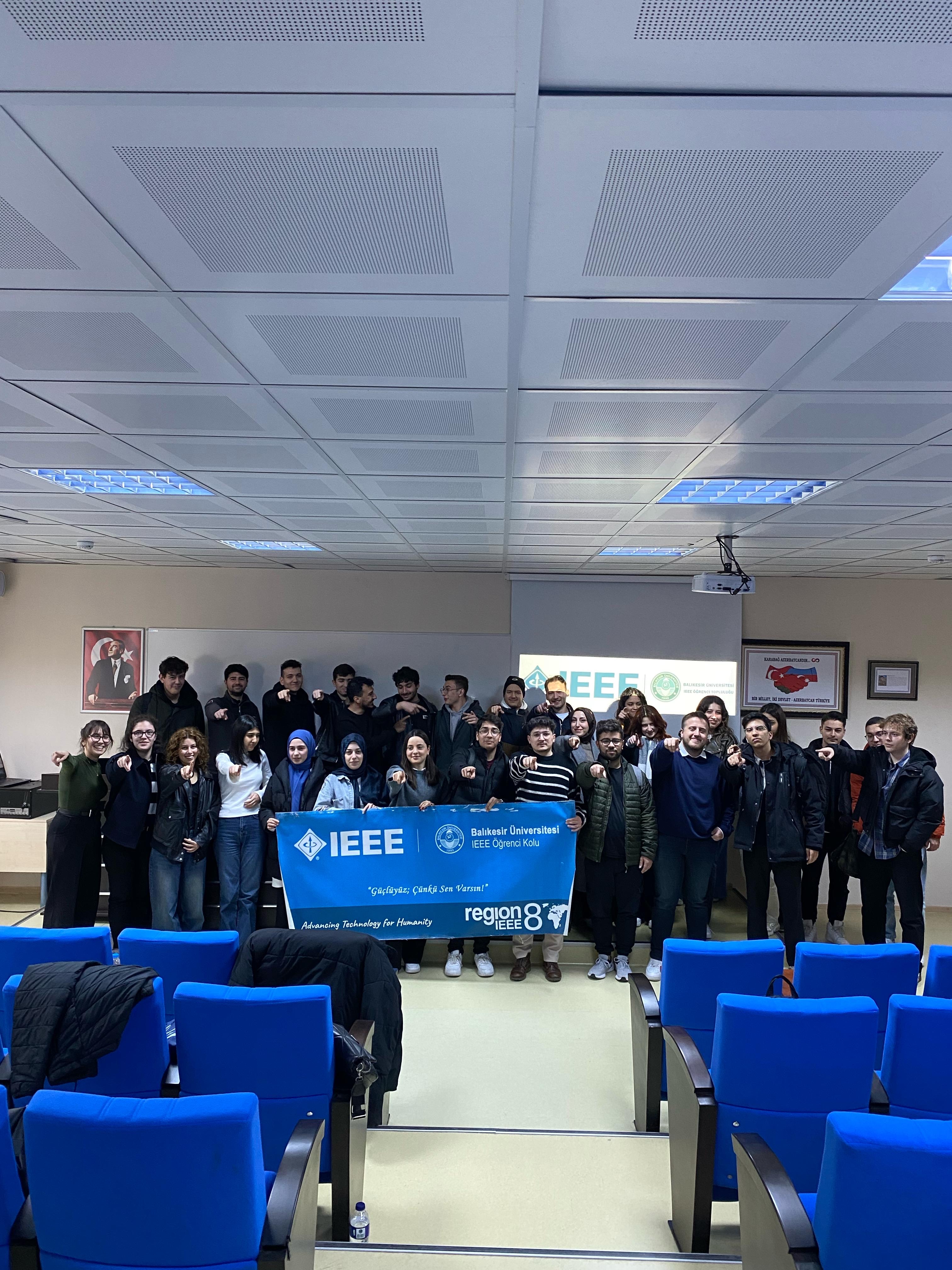 Uluslararası Elektrik Elektronik Mühendisliği Topluluğu (IEEE) öğrencileri 8 Nisan Salı günü Uçuş ve Ötesi etkinliğini gerçekleştirdi.