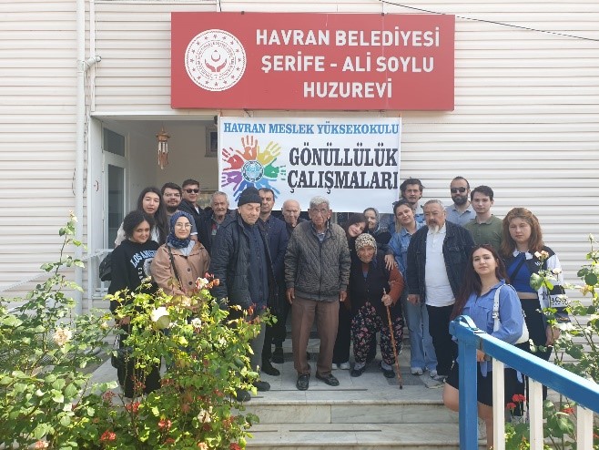 HUZUREVİ ZİYARETİ