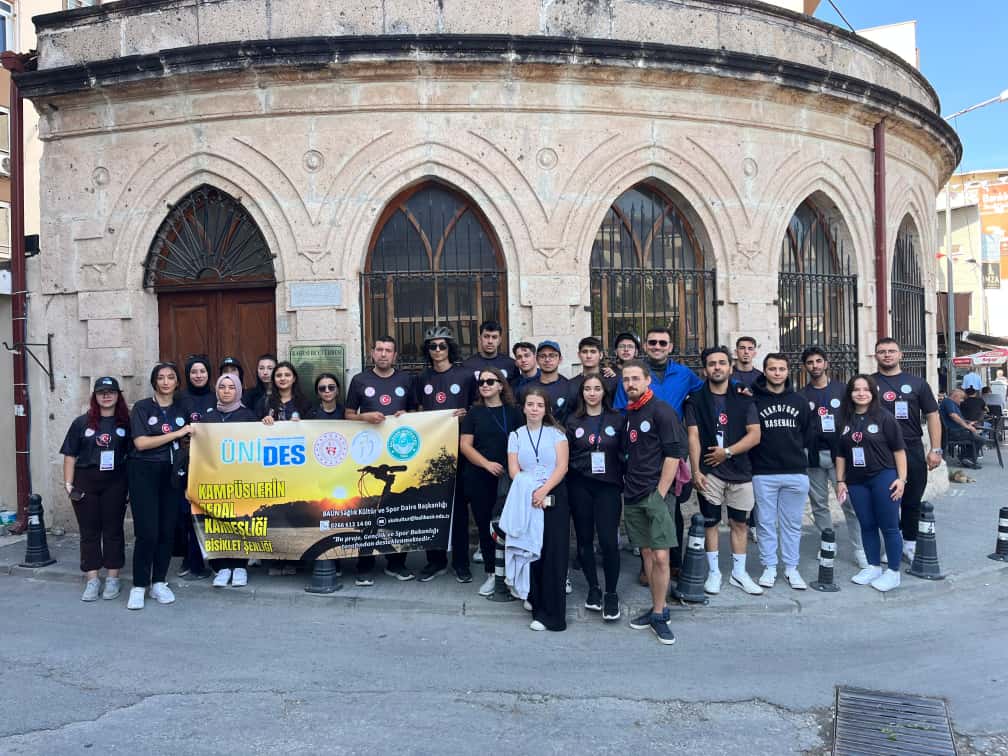 Balıkesir Üniversitesi Ev Sahipliğinde “Kampüslerin Pedal Kardeşliği Bisiklet Şenliği” Gerçekleştirildi