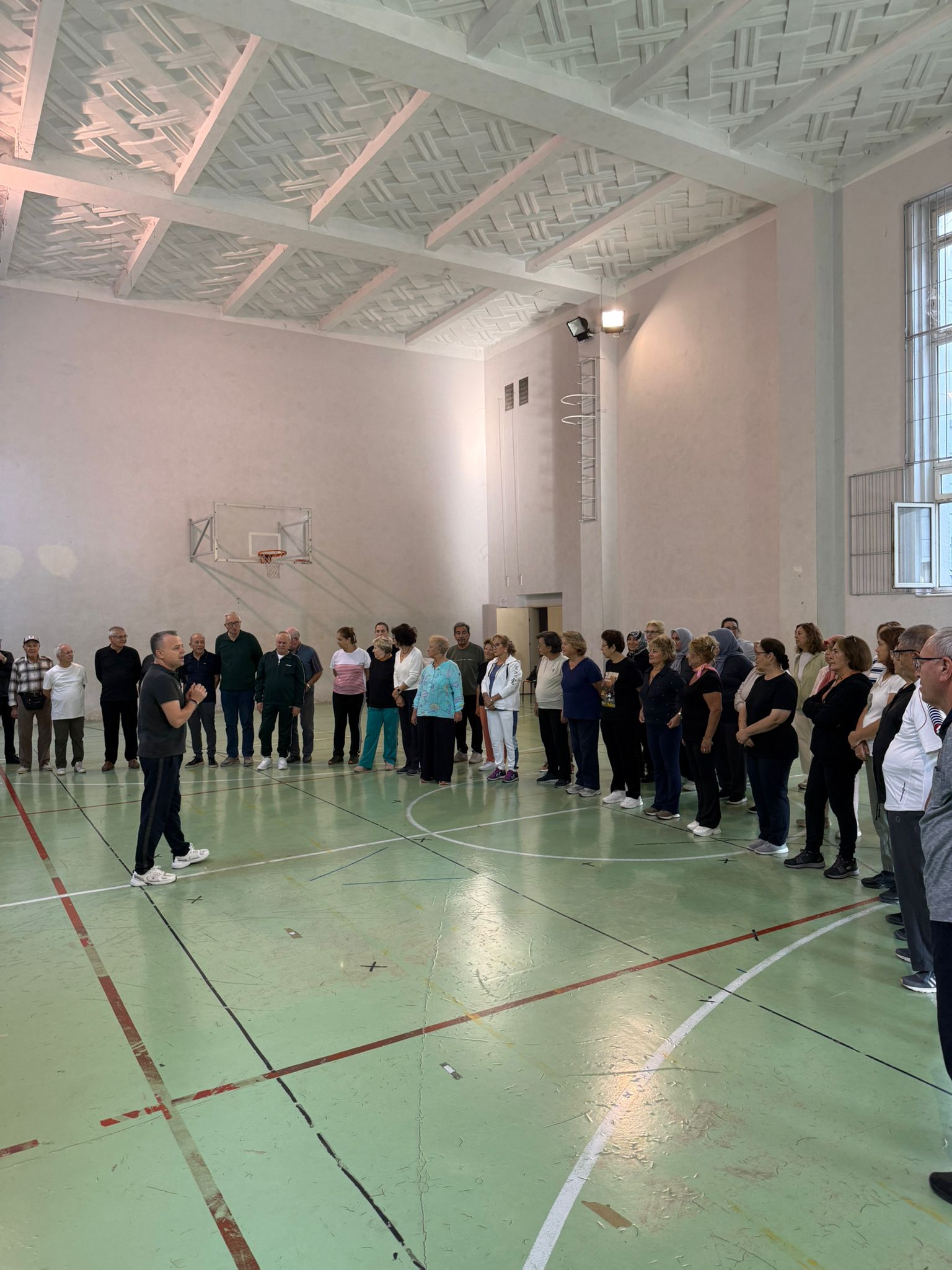 Tazelenme Üniversitesi Projesi Koordinasyon Ofisi Spor Dersleri Devam Ediyor