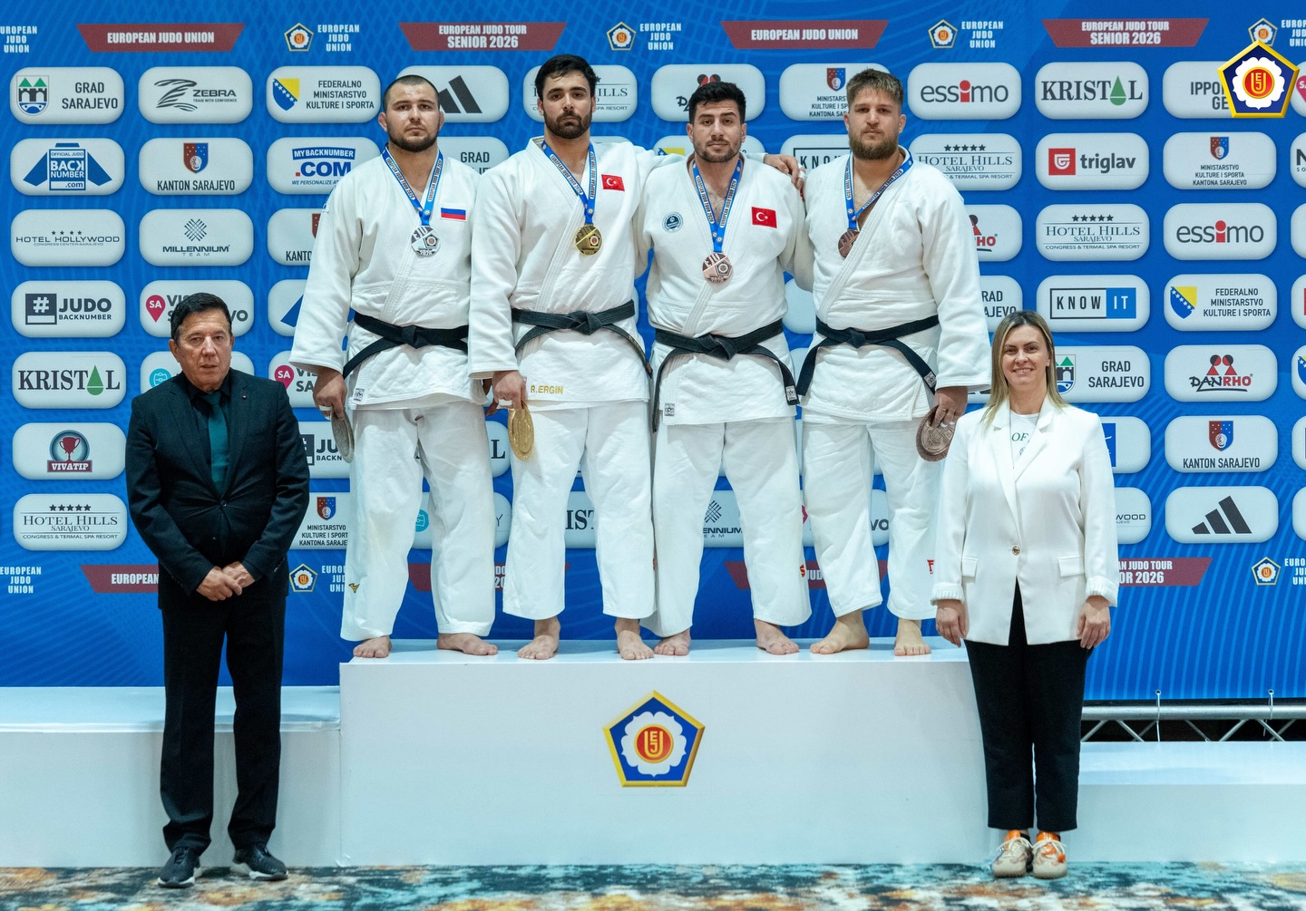 BAÜN lü Judocular Avrupa Kupasında Zirveye Çıktı Recep Ergin Avrupa Şampiyonu Münir Ertuğ Avrupa Üçüncüsü