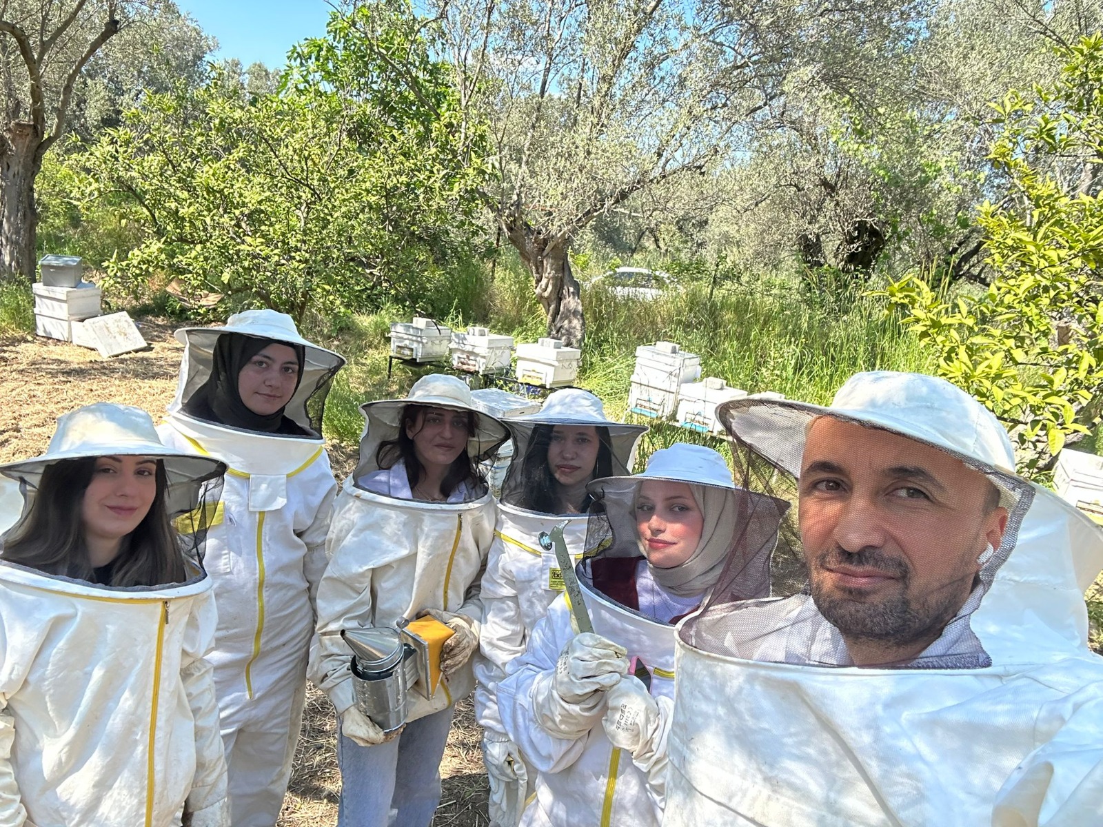 Sürdürülebilir Bir Gelecek İçin Arıların İzindeyiz! 🐝