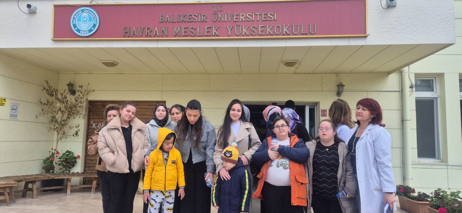FARKLILIKLARIMIZLA GÜÇLÜYÜZ. Down Sendromlu Çocukları Okulumuzda Ağırladık...