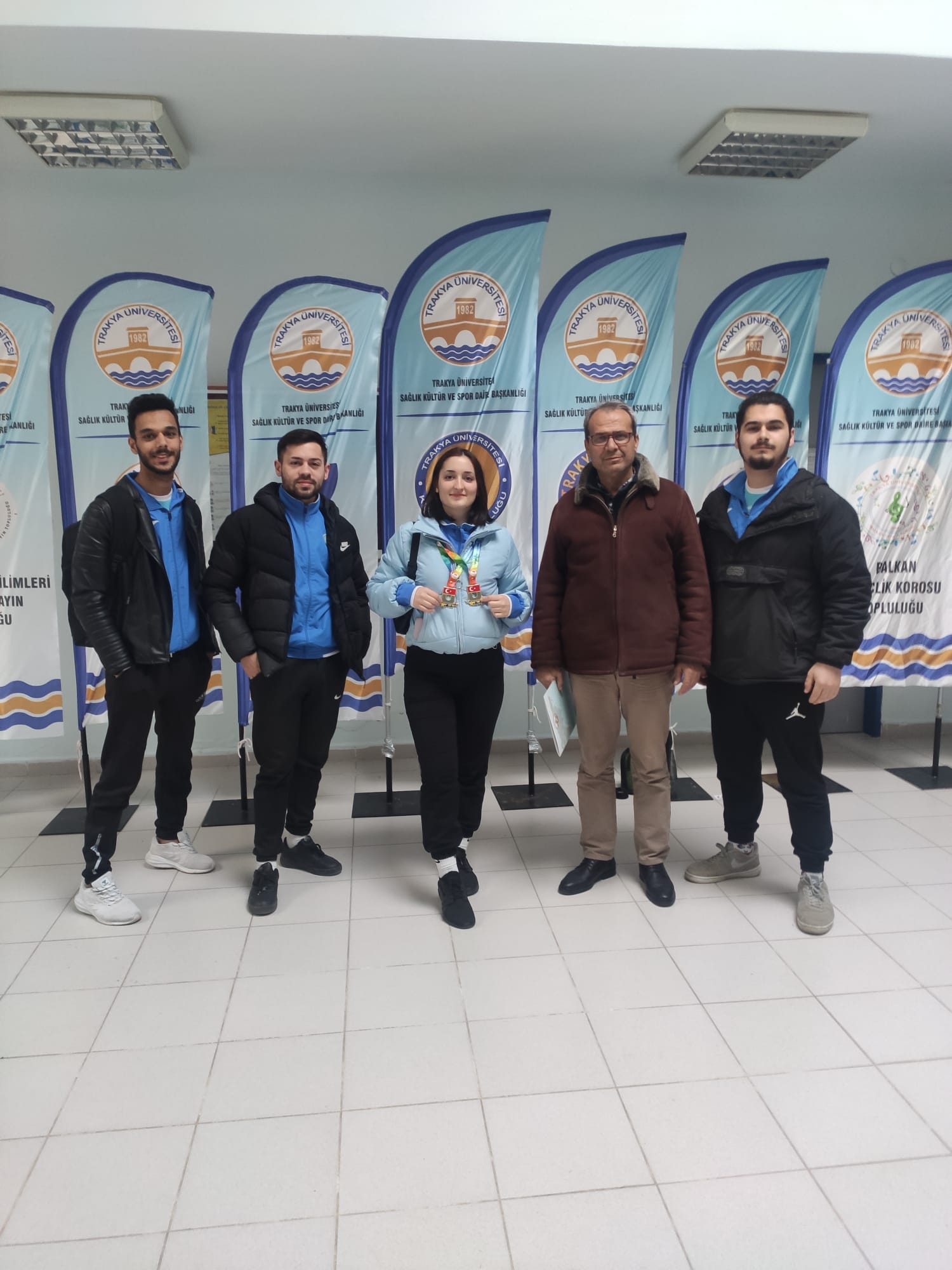 Bilek Güreşi Ünilig'de BAUN'den İki Altın Madalya