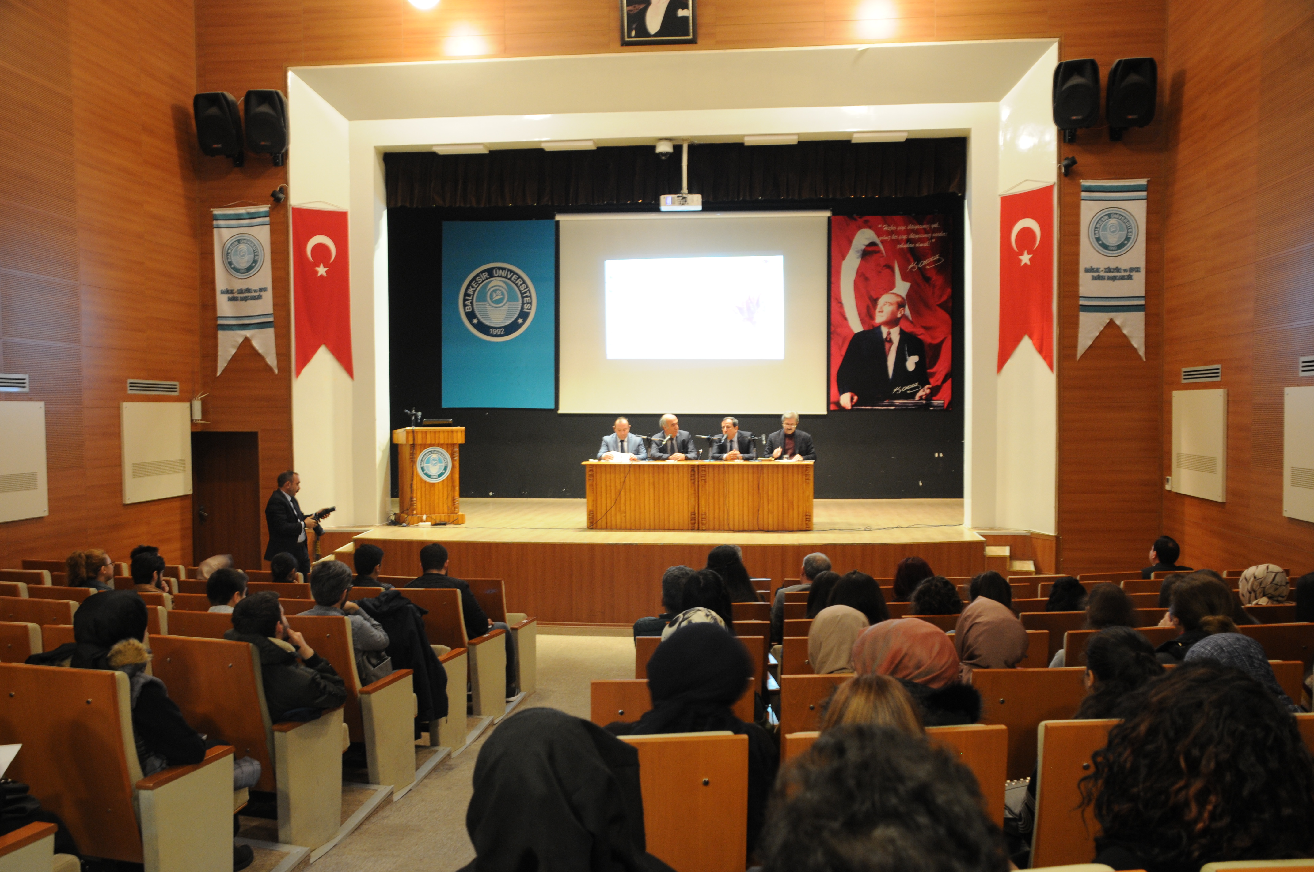 İstiklal Marşı'nın Kabülü ve Mehmet Akif Ersoy'u Anma Paneli