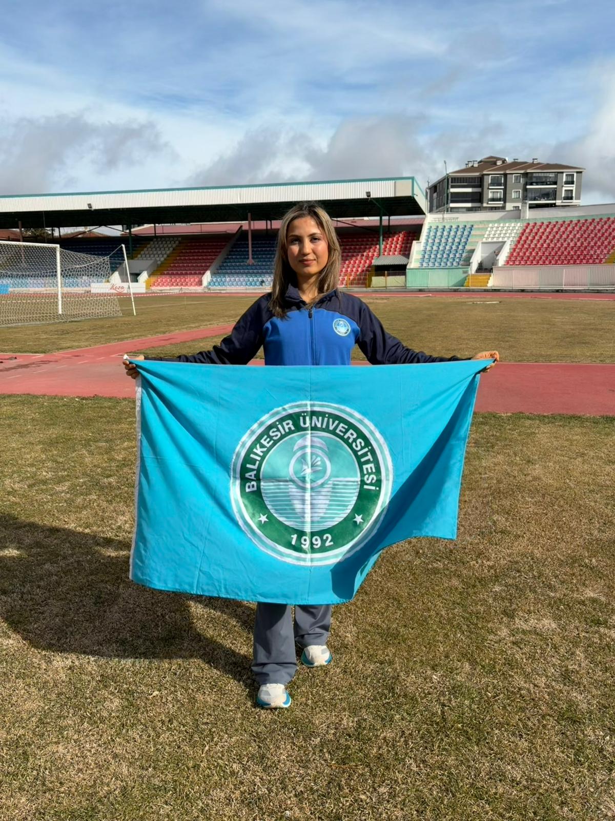 Üniversitemiz Sporcusu Sueda KAYACAN Milli Takım Kadrosuna Seçildi