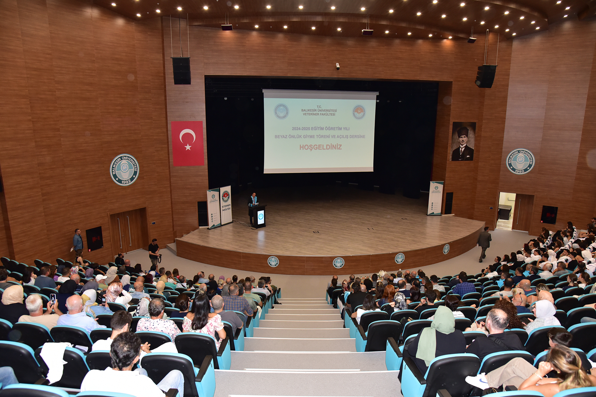Veteriner Fakültesi Beyaz Önlük Giyme Töreni