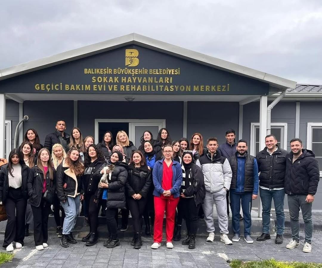 BALIKESİR BÜYÜKŞEHİR BELEDİYESİ SOKAK HAYVANLARI GEÇİCİ BAKIM EVİ VE REHABBİLİTASYON MERKEZİ VE BİGADİÇ MEZBAHASIZİYARETİ