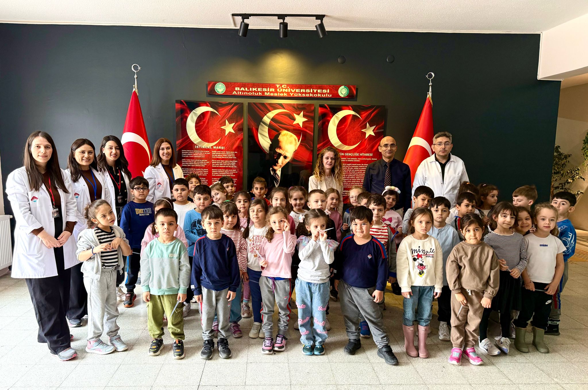 Dünya Su Günü Kapsamında Bahçeşehir Koleji Anaokulunun Yüksekokulumuza Ziyareti
