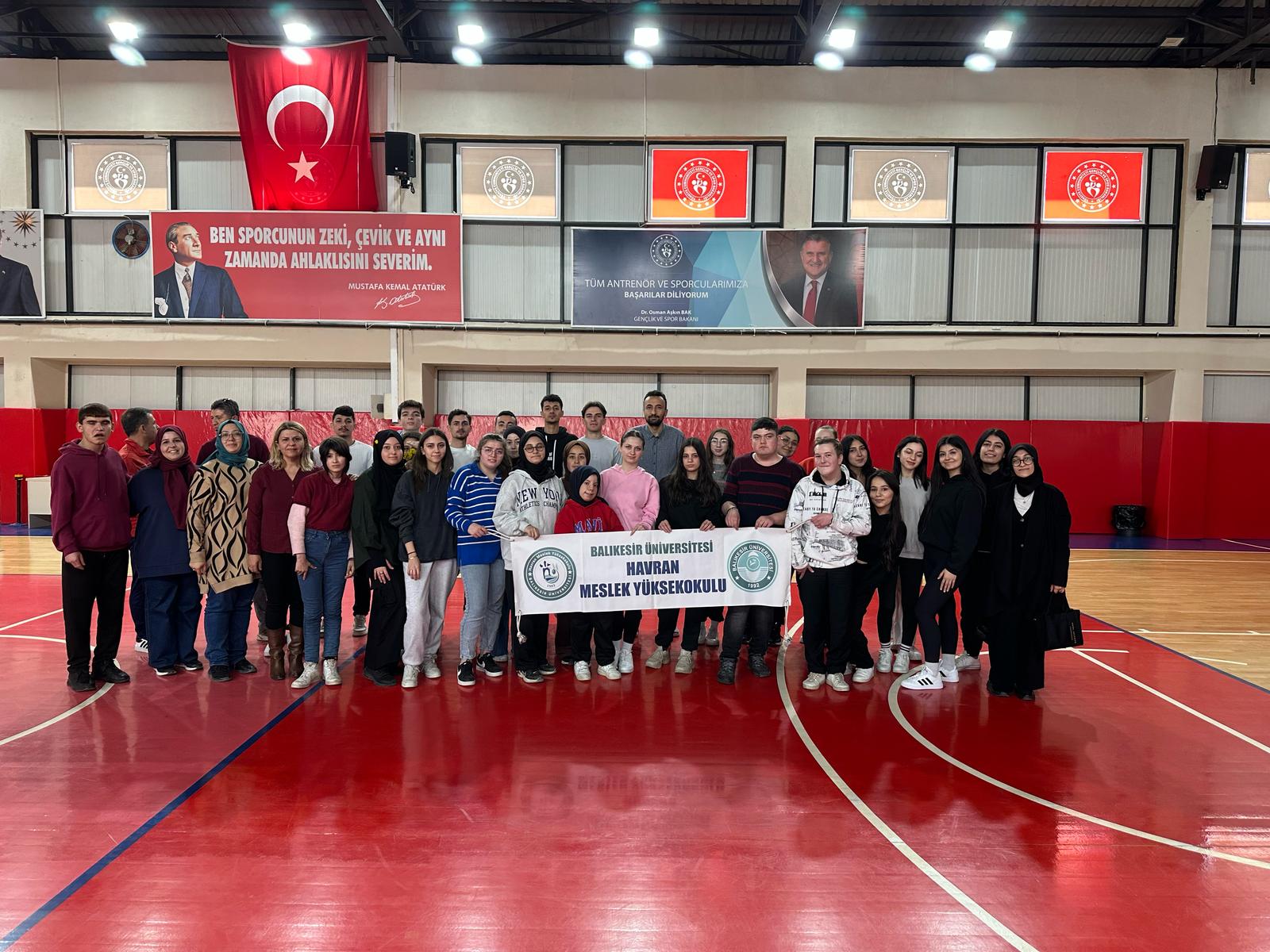 BİR TEBESSÜM, BİN MUTLULUK...