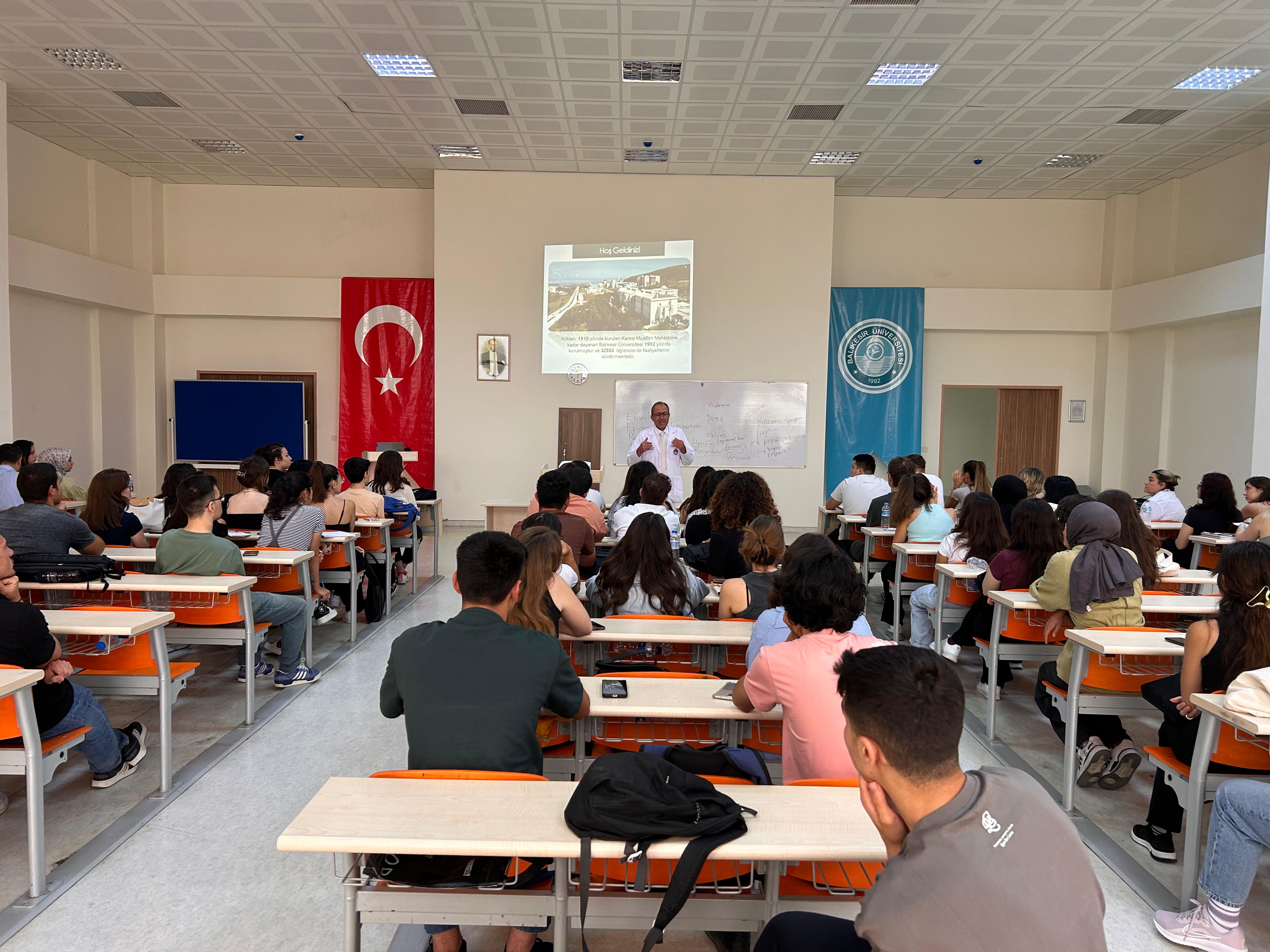 Veteriner Fakültesi 1. Sınıf Öğrencilerine Oryantasyon Programı